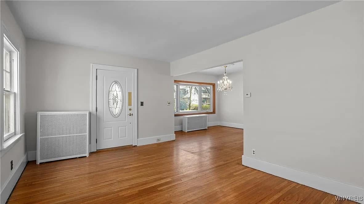 Elegant living and dining room after a professional cleaning